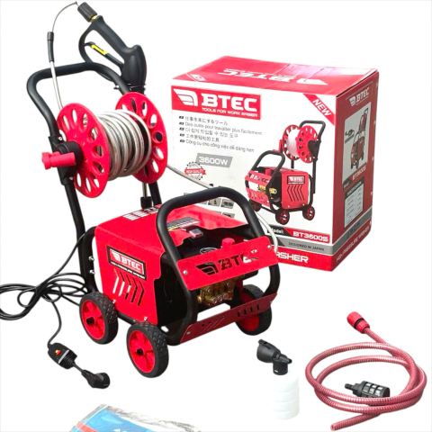 Máy rửa xe cao áp 3600W Btec BT37 xe đẩy